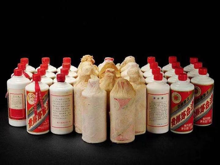 阿荣老酒回收上门哪里回收(附近上门回收茅台酒）?